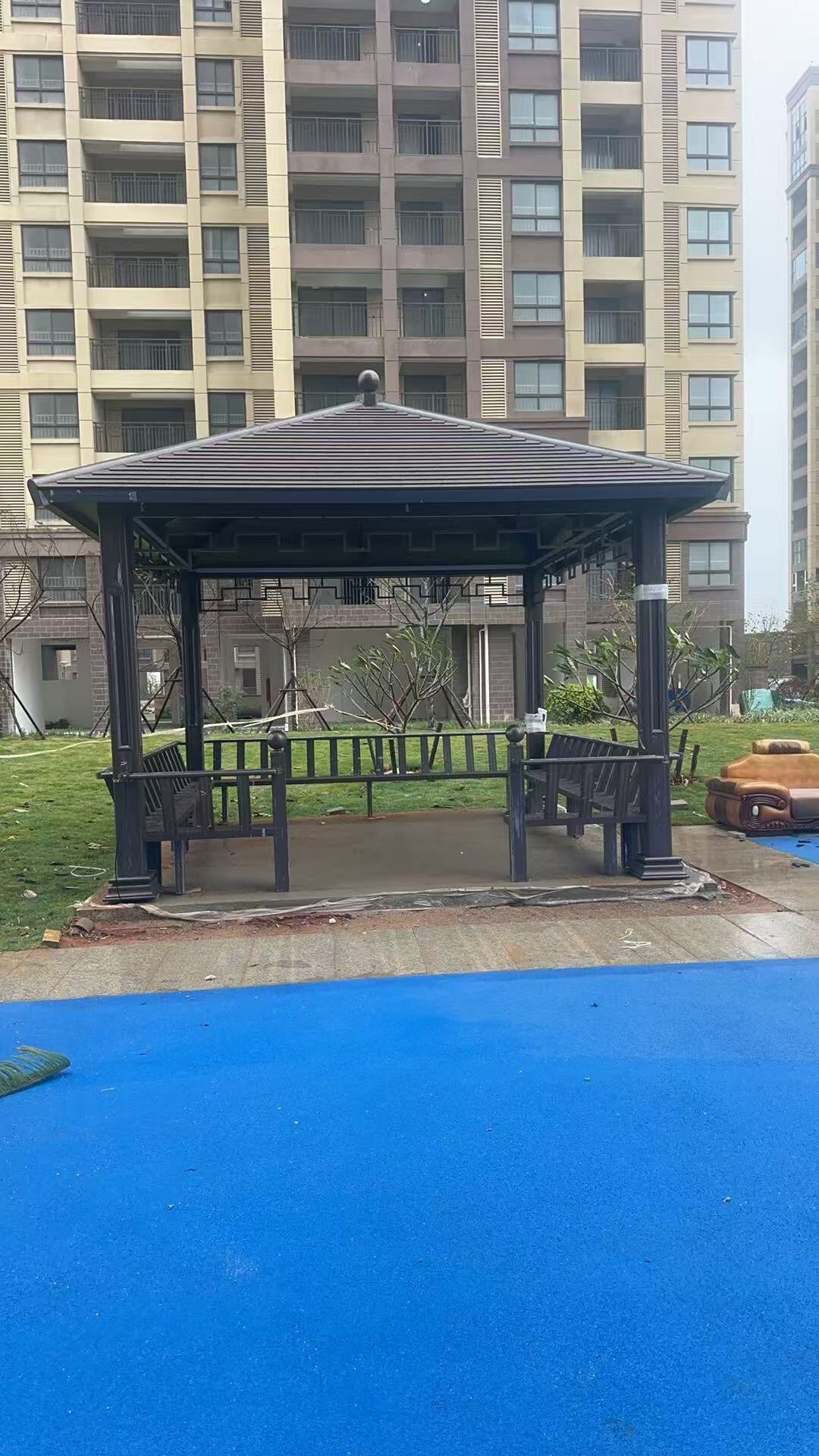 新中式四角凉亭