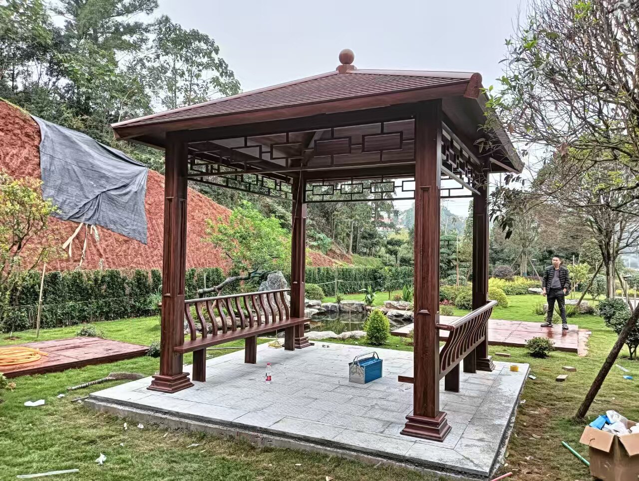  选对新中式铝合金凉亭，解锁庭院生活的 N 种可能